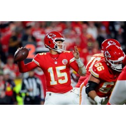 Patrick Mahomes saavuttaa 100 voiton rajapyykin Patrick Mahomes saavuttaa 100 voiton rajapyykin
